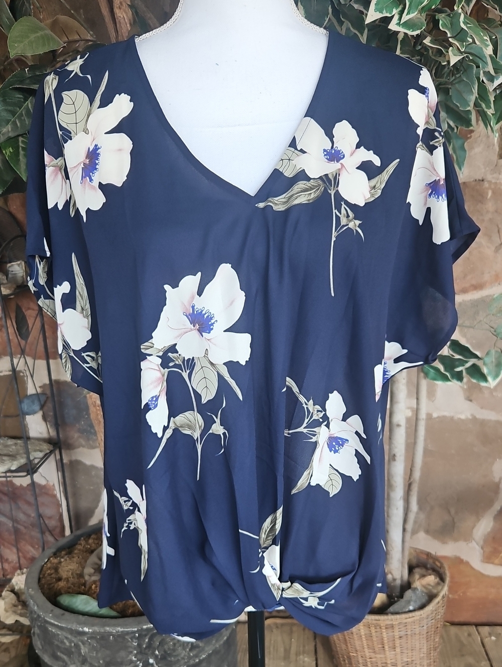 Navy Floral V-Neck Twist-Hem Blouse